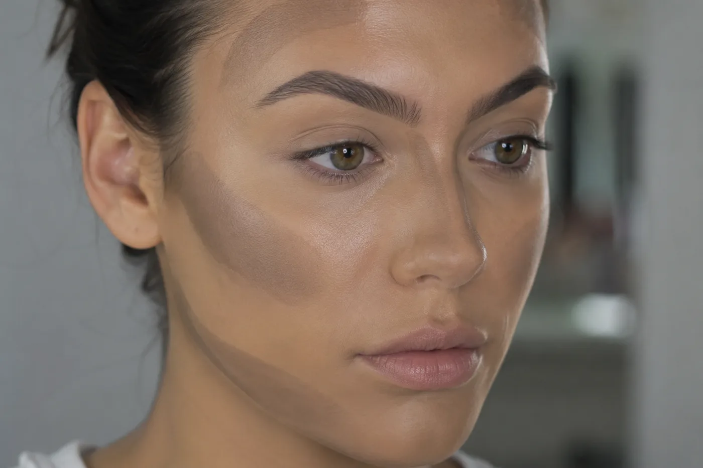 Cream Contour Looks Muddy
